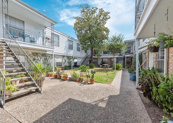 Bright And Modern 1Br Apartment In Central Houston